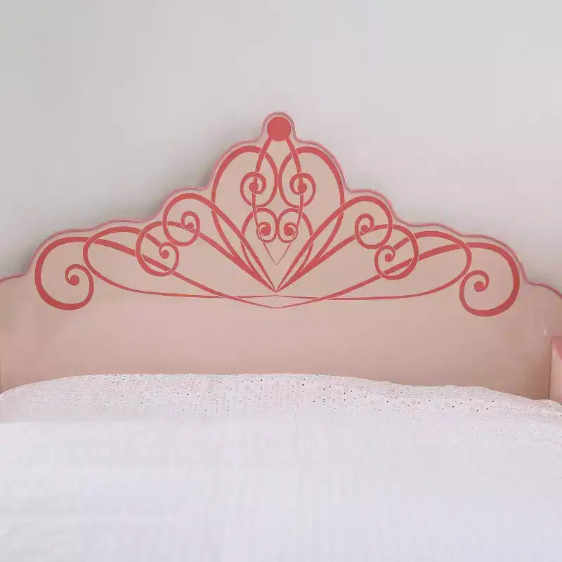 Lit pour enfant jumeau Nemma Princess Crown rose - Maisons : dedans + dehors : Meubles de chambre d'enfant modernes, volutes décoratives