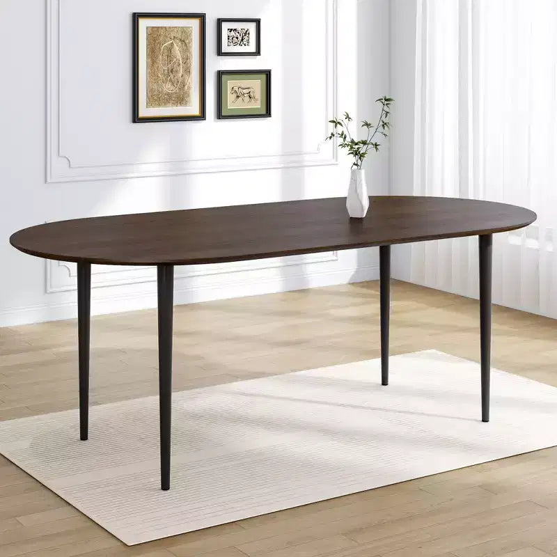 Table de salle à manger/de cuisine en bois ovale Dovelina avec pieds en métal