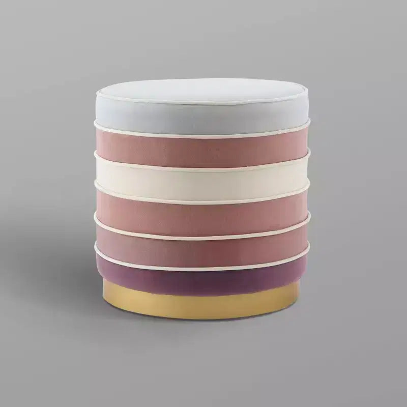 Pou ottoman rond multi-couches en velours Cory Nicole Miller