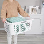 Panier à linge Sterilite, 2 boisseaux, en plastique avec poignées, blanc, lot de 6