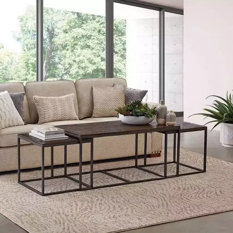 Table basse moderne gigogne en acier Interior Elements, ensemble de 3 pour le salon, marron, 48