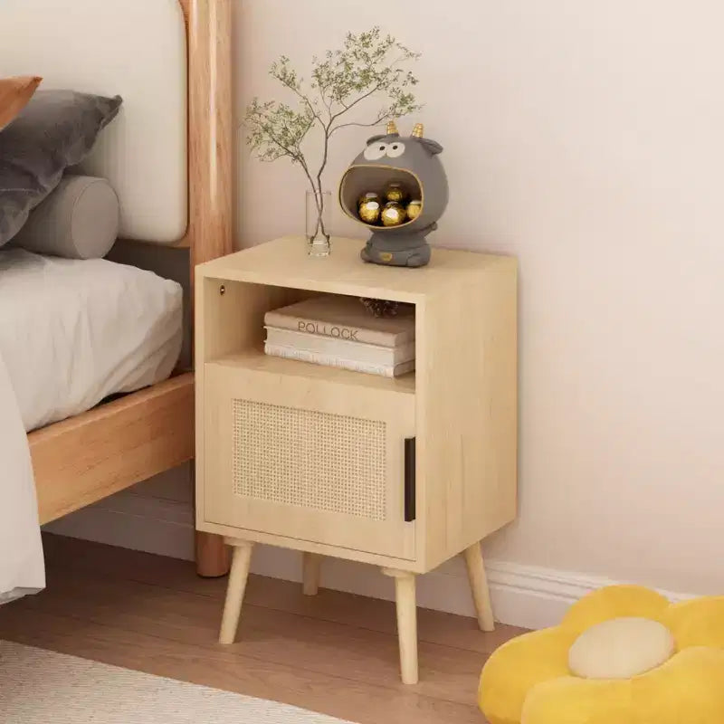 Table de chevet en rotin, table de chevet en bois, table d'appoint, table de chevet avec étagère ouverte, esthétique moderne et naturelle - ModernLuxe
