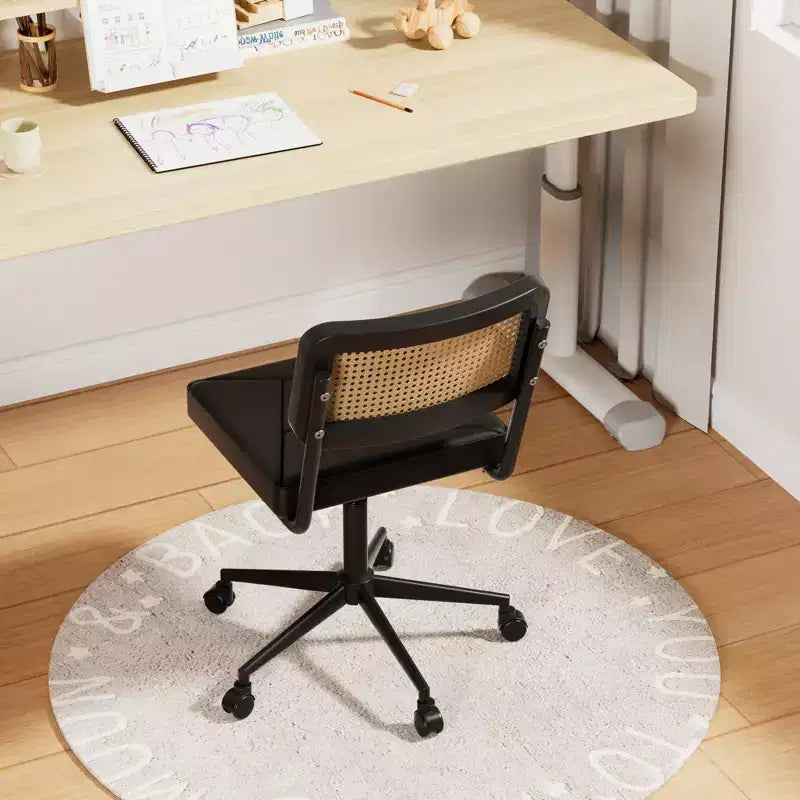 Chaise de bureau VECELO en cuir PU, chaise de vanité sans accoudoirs, pivotante, réglable en hauteur, avec roulettes, chaise de bureau à dossier en rotin pour petits espaces, noir/blanc