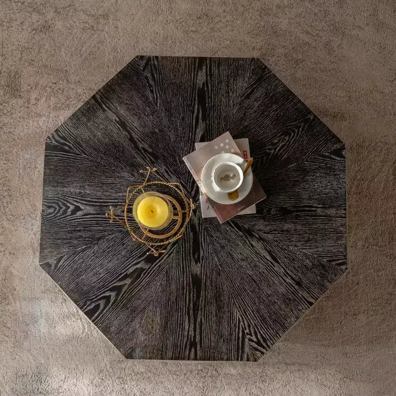 Table Basse Octogonale en Bois GDFStudio Jean Rustic 36 à Motif Gaufré