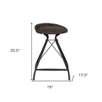 Chaise de bar pivotante HomeRoots de 63,5 cm en cuir brun et fer, dossier bas, hauteur comptoir