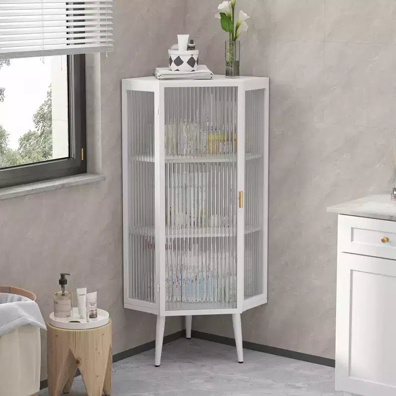 Meuble d'angle GDFStudio Sally Modern de 22 po en métal triangulaire avec porte en verre