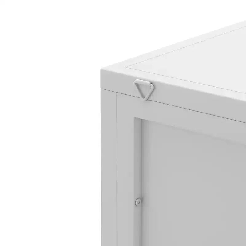 Meuble d'angle GDFStudio Sally Modern de 22 po en métal triangulaire avec porte en verre