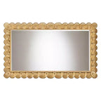 Miroir décoratif en bois doré antique Vadim de Baxton Studio avec bordure en coquillages