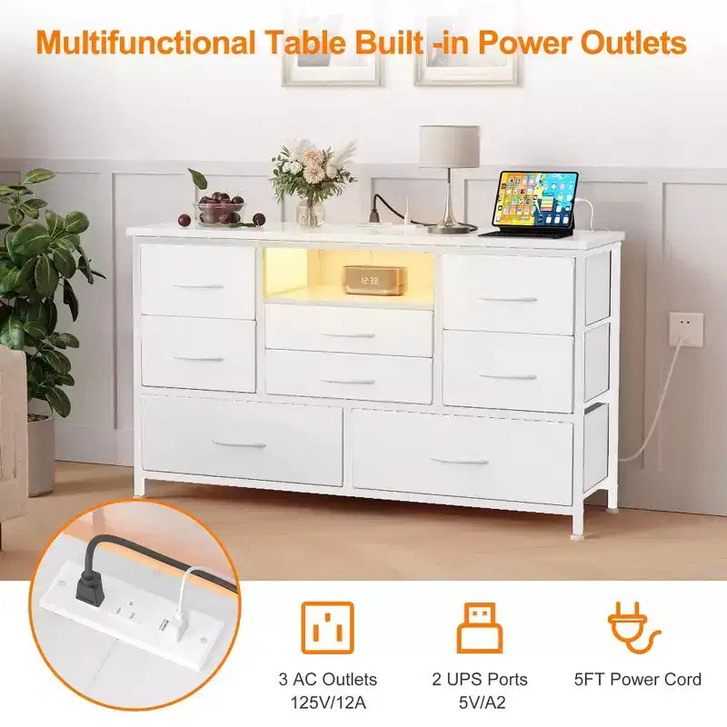 Meuble TV commode avec prise de courant et lumières LED pour téléviseur de 55", centre de divertissement à 8 tiroirs, commode en tissu avec plateau en bois, noir