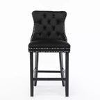 Okak Lot de 2 tabourets de bar contemporains en velours avec capitonnage et garniture cloutée chromée, tabourets rembourrés avec pieds en bois pour îlot de cuisine