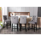 Okak Lot de 2 tabourets de bar contemporains en velours avec capitonnage et garniture cloutée chromée, tabourets rembourrés avec pieds en bois pour îlot de cuisine