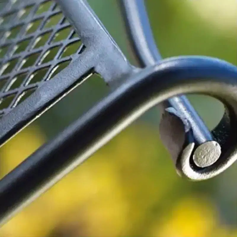 Fauteuils pivotants inclinables de jardin modernes d'extérieur en maille d'acier de la marque Four Seasons Courtyard Uptown, lot de 2, couleur noire