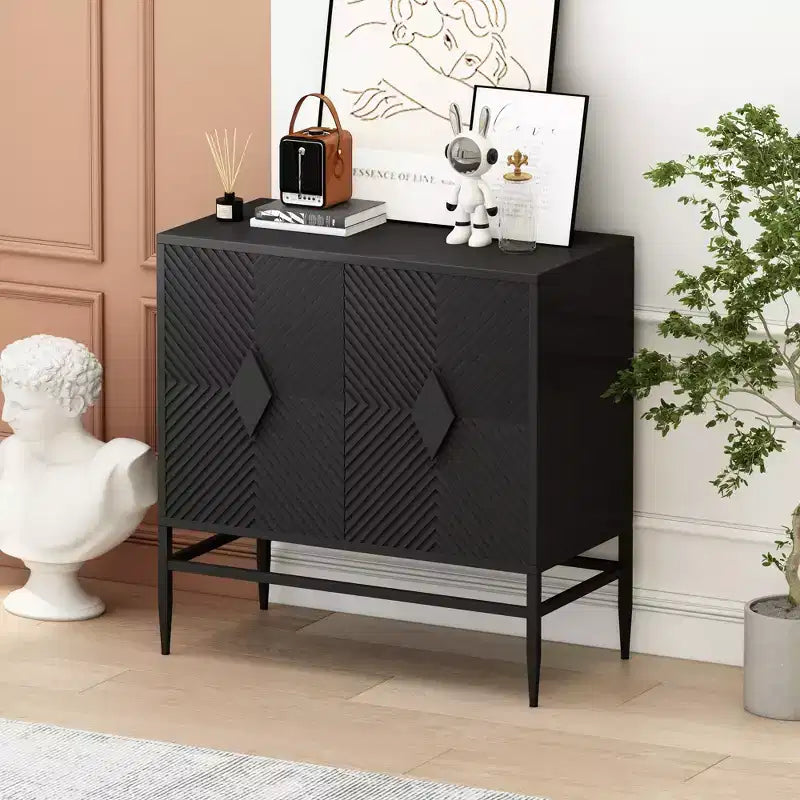 Armoire de rangement moderne en bois avec pieds en métal et deux niveaux de rangement