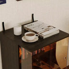 Meuble pour tourne-disque esthétique rétro-moderne Famapy : portes vitrées, éclairage LED et design axé sur le vinyle