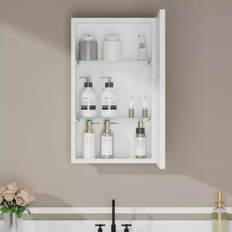 Armoire à pharmacie de salle de bain avec miroir, montage encastré ou en surface Elise, étagères en verre trempé réglables et porte réversible