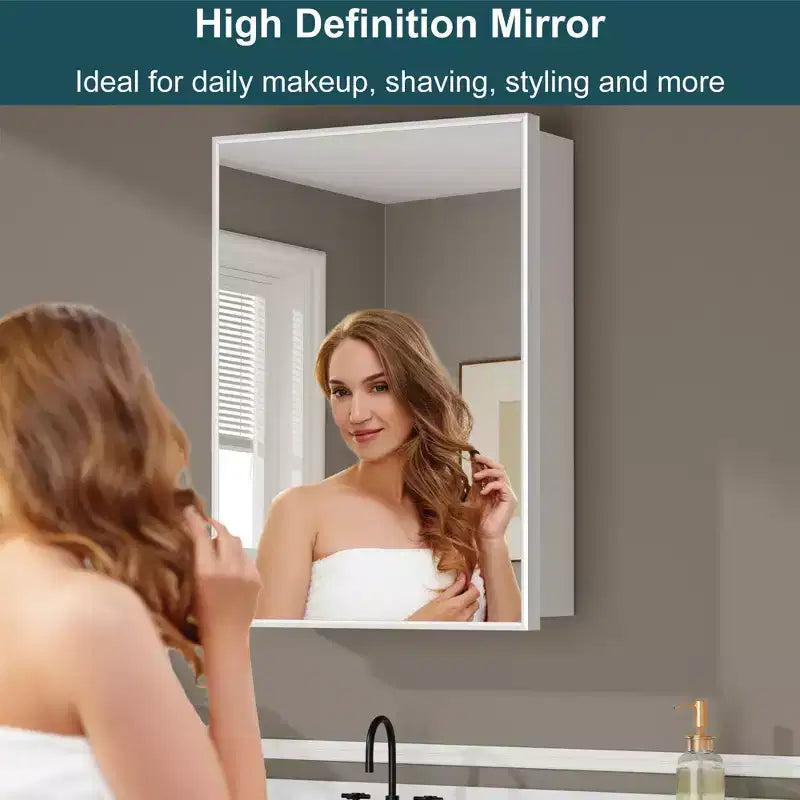 Armoire à pharmacie de salle de bain avec miroir, montage encastré ou en surface Elise, étagères en verre trempé réglables et porte réversible