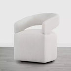 Chaise de salle à manger moderne Spruce&Spring avec roulettes et dossier ajouré
