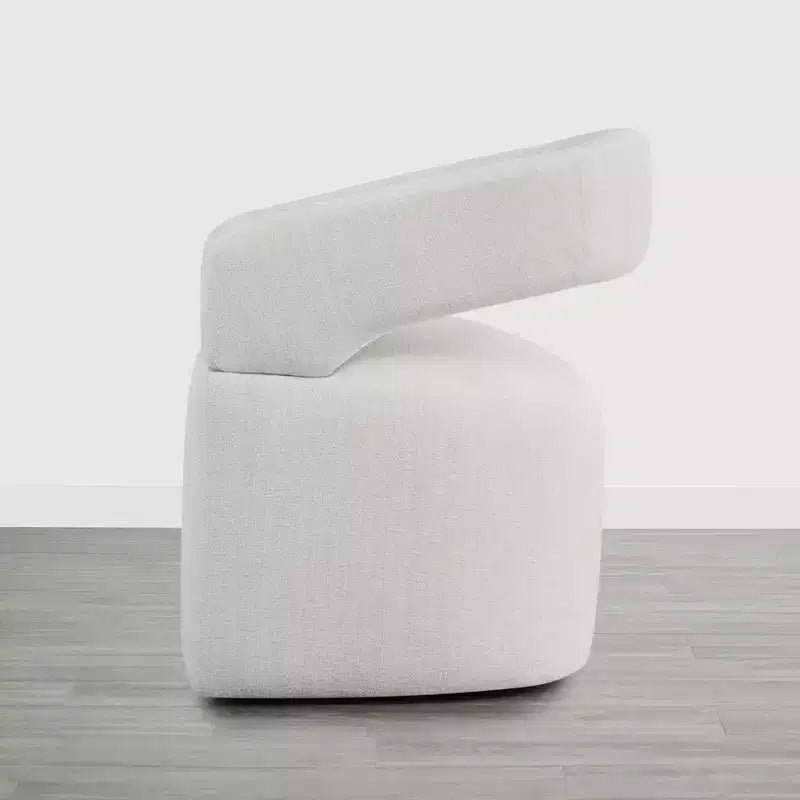Chaise de salle à manger moderne Spruce&Spring avec roulettes et dossier ajouré
