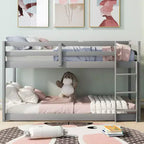 Lit superposé jumeaux en bois massif avec échelle et barrières de sécurité pour adolescents et adultes, meuble de chambre à coucher à cadre bas.