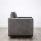 Fauteuil d'appoint pivotant moderne Spruce&Spring avec accoudoirs