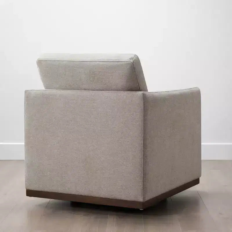 Fauteuil d'appoint pivotant moderne Spruce&Spring avec accoudoirs