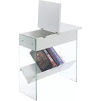 Table d'appoint industrielle rustique HomeStock Belmont avec plateau rainuré, accents métalliques décoratifs, deux étagères de rangement et cadre métallique robuste