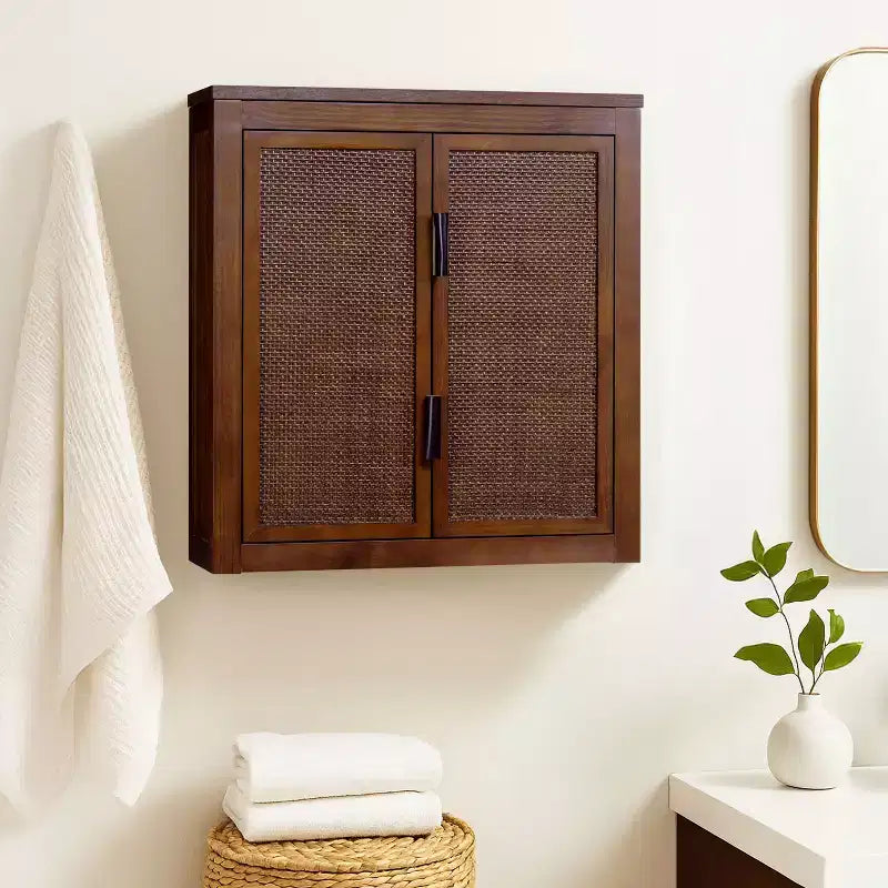 Meuble Haut de Salle de Bain 2 Portes avec Accents en Bois Massif et Rotin Naturel Hatteras Modern Boho - Teamson Home