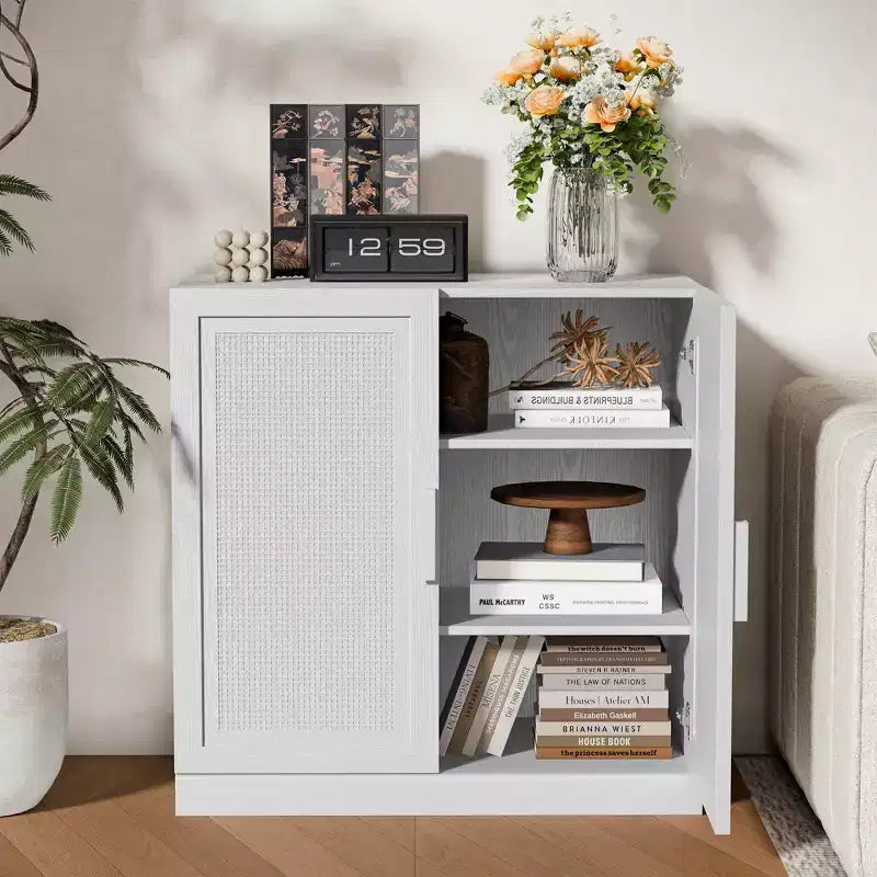 Meuble de rangement haut de 31 po en grain de bois blanc, organisateur de rangement avec 2 portes en rotin tressé pour chambre à coucher/salon/salle à manger