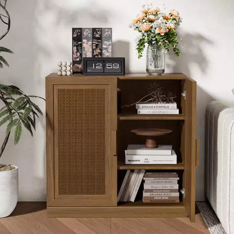 Meuble de rangement haut de 31 po en grain de bois blanc, organisateur de rangement avec 2 portes en rotin tressé pour chambre à coucher/salon/salle à manger
