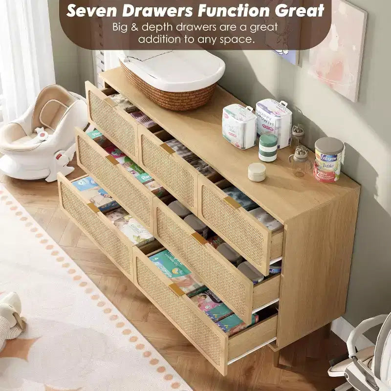 Commode 7 tiroirs en rotin, grande commode en bois avec plateau large et rangement profond pour chambre à coucher, salon, couloir, noire