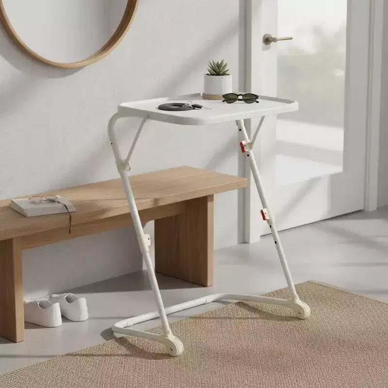 Table de télévision pliante réglable FurnitureR avec 4 hauteurs et 3 angles d'inclinaison, plateau de dîner pliable, table de collation pour ordinateur portable avec porte-gobelet pour canapé, 3 pièces. Blanc