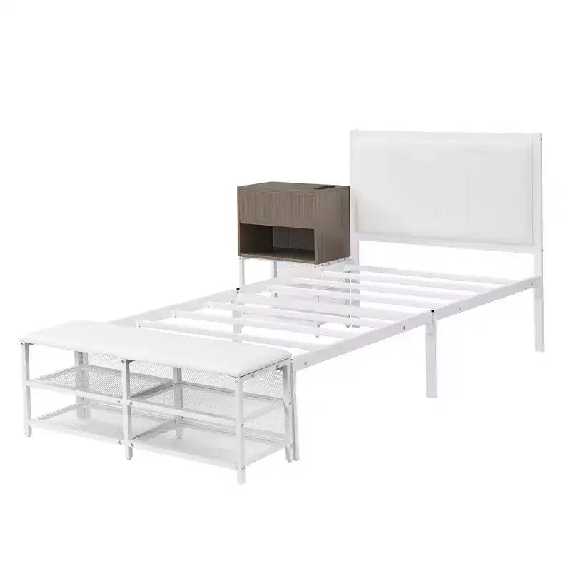 Lit de plateforme en métal avec étagères de rangement à deux niveaux et armoire de rangement en bois