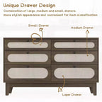 Commode de chambre en rotin avec prises, commode moderne naturelle avec poignées et pieds en bois, équipée de kits anti-basculement, chêne naturel