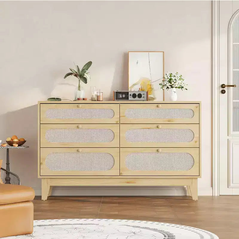 Commode de chambre en rotin avec prises, commode moderne naturelle avec poignées et pieds en bois, équipée de kits anti-basculement, chêne naturel