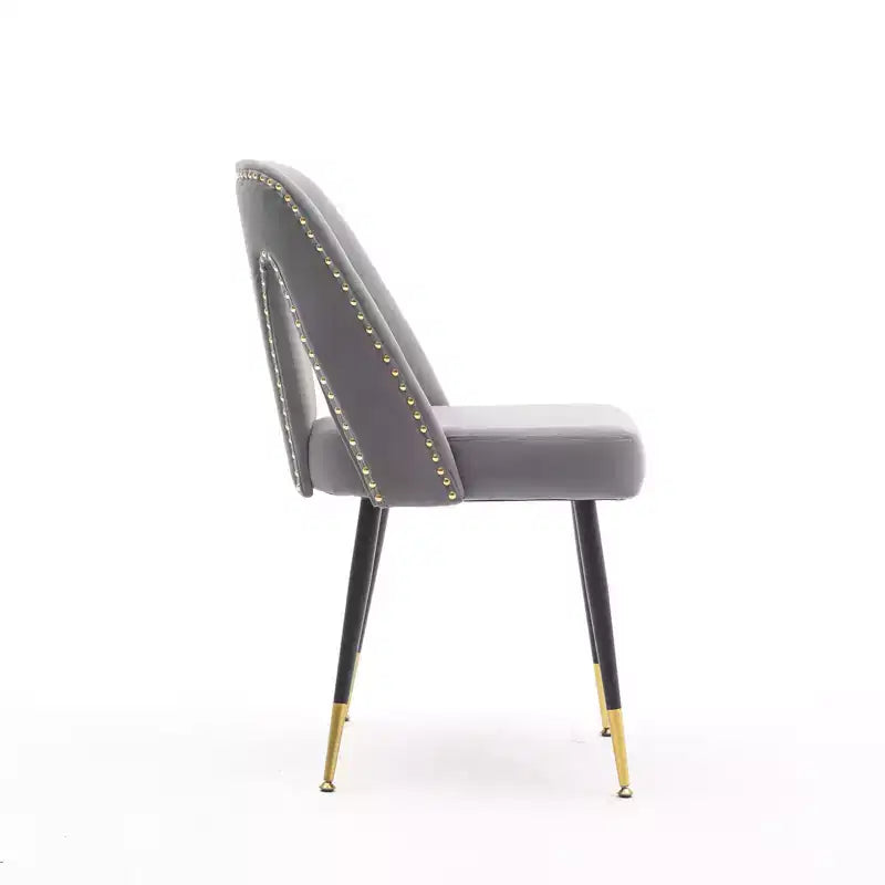 Chaise de salle à manger en velours moderne et contemporaine MAYEERTY - Clous décoratifs, pieds en métal noir à embouts dorés