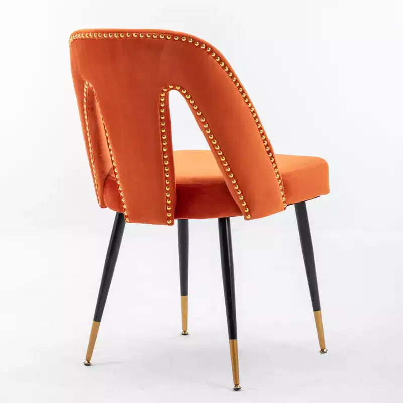 Chaise de salle à manger en velours moderne et contemporaine MAYEERTY - Clous décoratifs, pieds en métal noir à embouts dorés