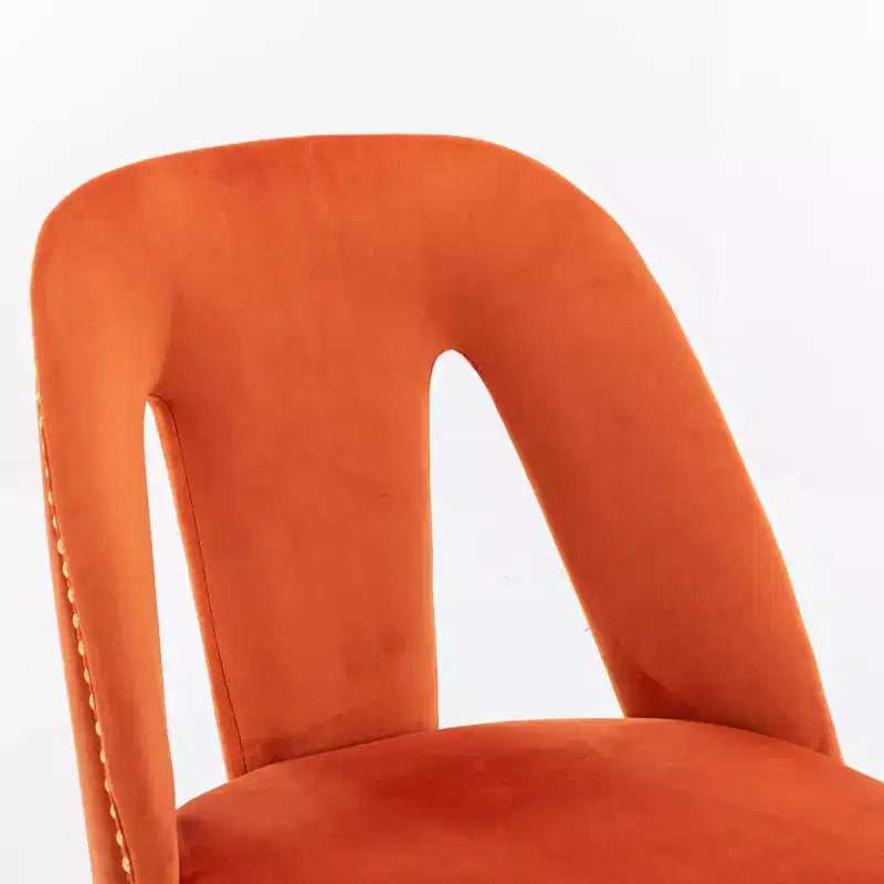 Chaise de salle à manger en velours moderne et contemporaine MAYEERTY - Clous décoratifs, pieds en métal noir à embouts dorés