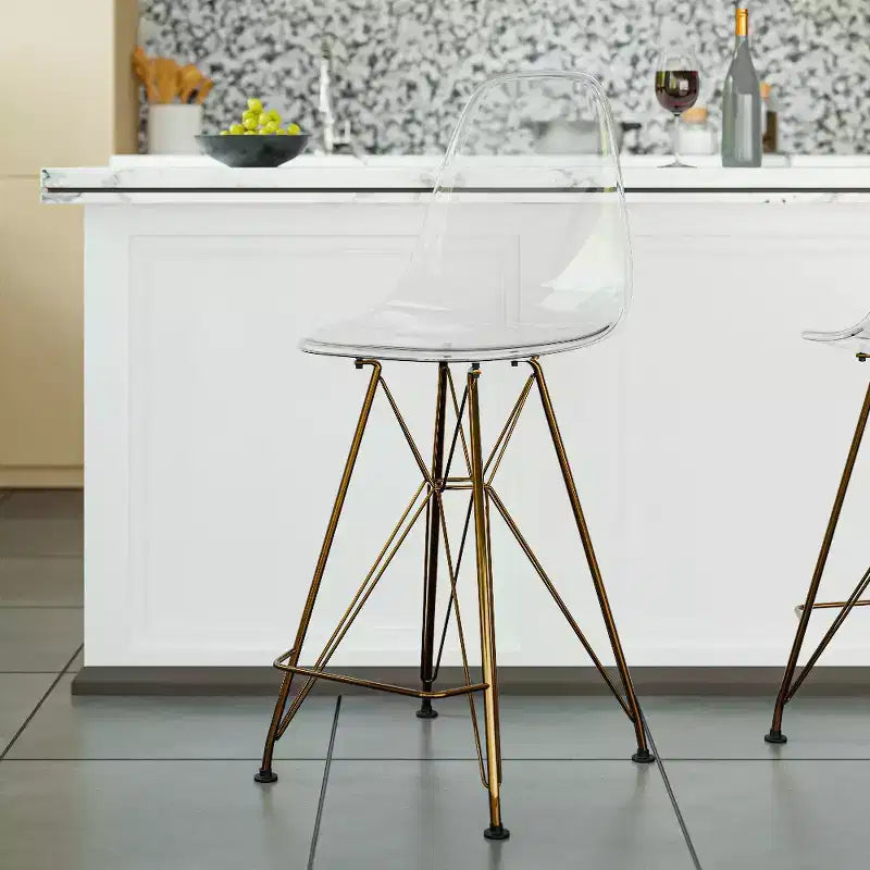 Tabouret de Bar Moderne en Acrylique LeisureMod Cresco, Base et Repose-Pieds en Acier Doré, Chaise de Hauteur Comptoir pour Cuisine, Bar à Petit-Déjeuner ou Salle à Manger, Lot de 2