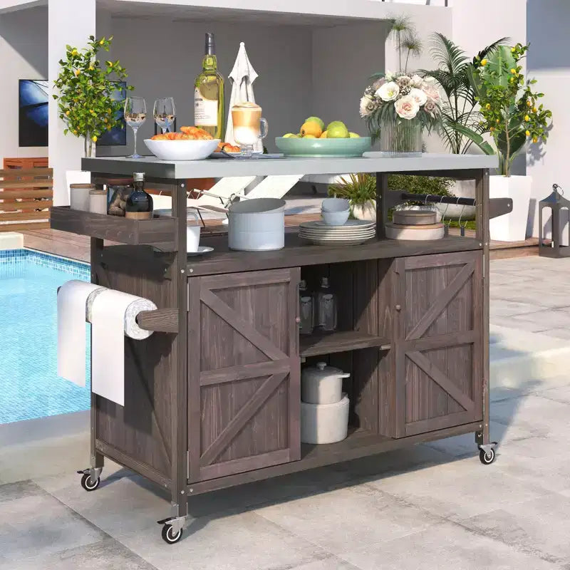 Okak Îlot de cuisine d'extérieur avec plaque de cuisson et grille en acier, chariot de bar en bois massif avec roulettes verrouillables, armoire de rangement extérieure pour jardin, barbecue