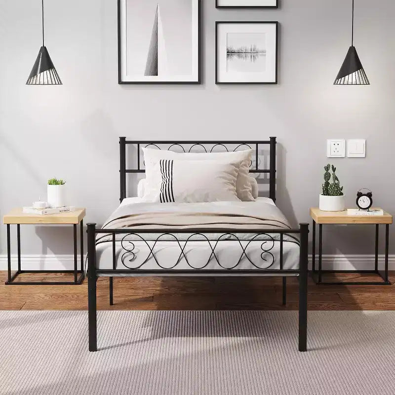 Cadre de lit plateforme double Acekool en métal avec tête et pied de lit en forme de cœur, 12,2" de rangement sous le lit, support à lattes métalliques robustes, noir
