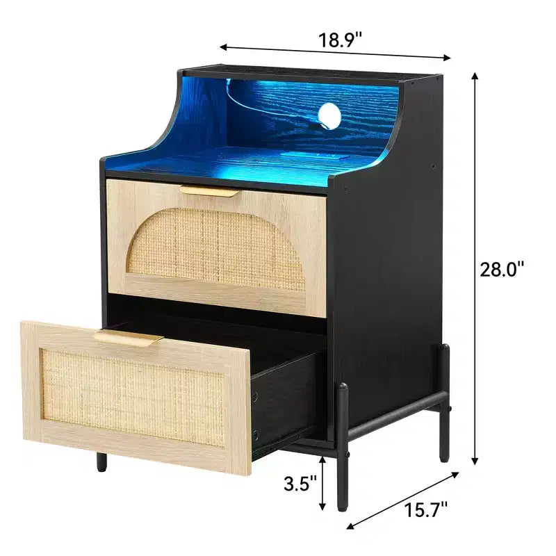 COZONY Lot de 2 tables de chevet en bois de rotin avec station de charge et lumières LED, ensemble de tables de chevet modernes pour chambre et salon