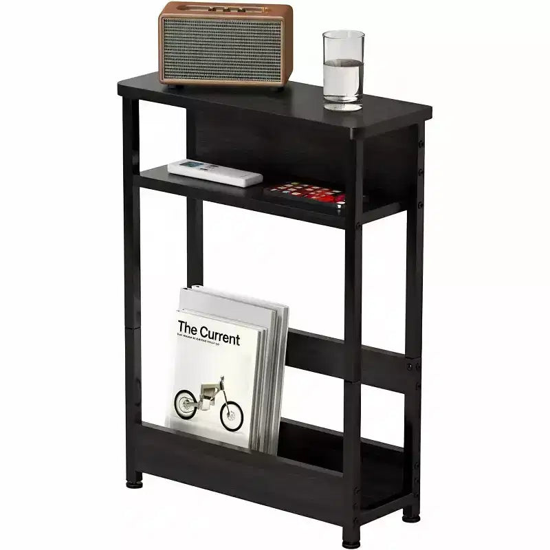 Table d'appoint étroite, table d'appoint fine à 3 niveaux avec étagère de rangement, tables d'appoint minces modernes pour canapé pour petits espaces, table de chevet avec porte-revues peu encombrante