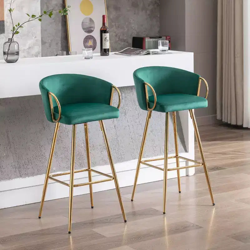Okak Lot de 2 tabourets de bar de 30 pouces hauteur comptoir, tabourets de bar rembourrés avec repose-pieds chromé et dossier en velours, chaises de bar pour cuisine