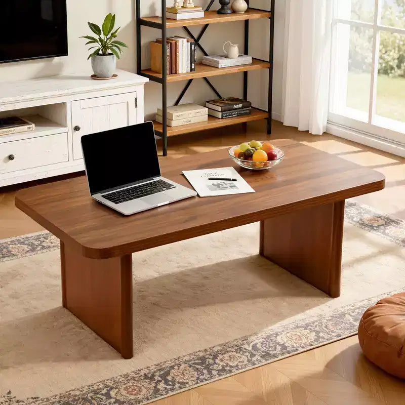 Table basse rustique Bekrvio avec grand espace de rangement, table basse moderne en bois de 47" pour salon, pieds en pin massif robustes