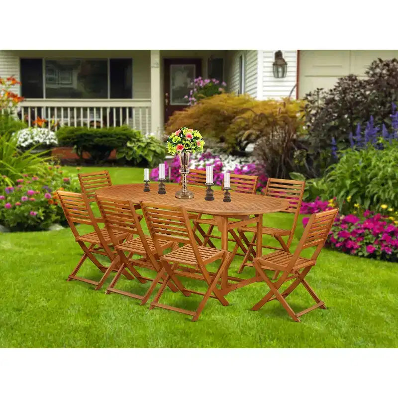 Table à manger 9 pièces en bois massif HomeStock finition chêne naturel avec 8 chaises