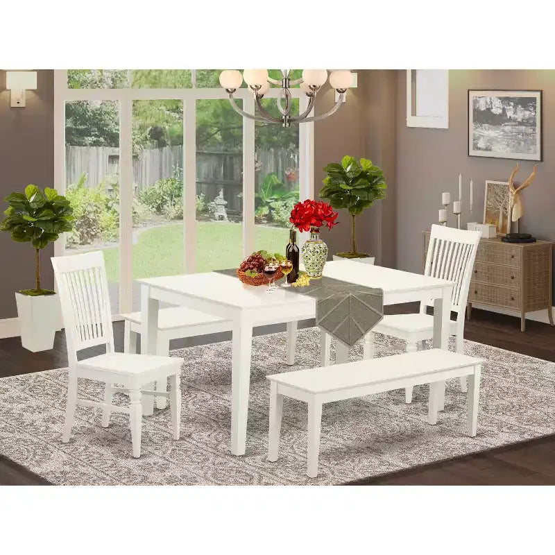Table à manger HomeStock 5 pièces rectangulaire avec plateau en bois massif finition lin blanc, 2 bancs et 2 chaises