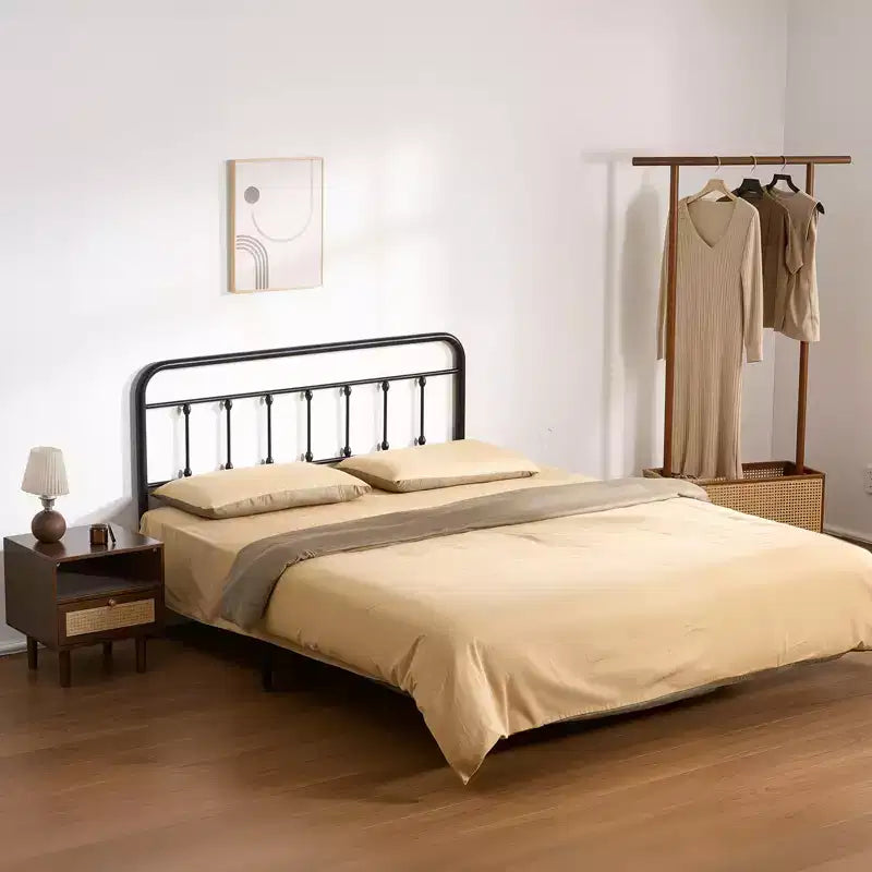 Tête de lit en métal VEVOR, tête de lit Queen Size avec hauteur réglable, tête de lit en métal pour lit Queen Size, L151,5 x H103 x P3,8 cm, noir