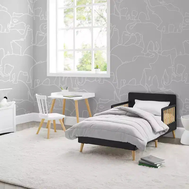 Lit pour tout-petit en bois Logan de Delta Children