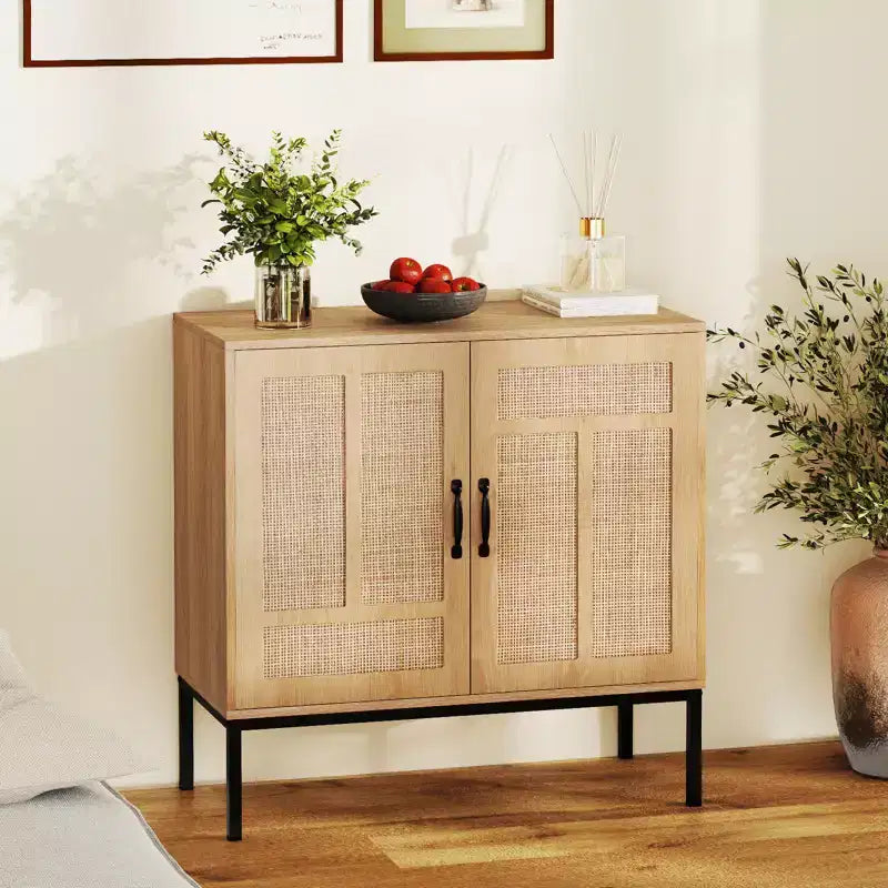 Meuble de rangement en rotin Costway avec buffet à 2 portes et étagère réglable sur 3 positions