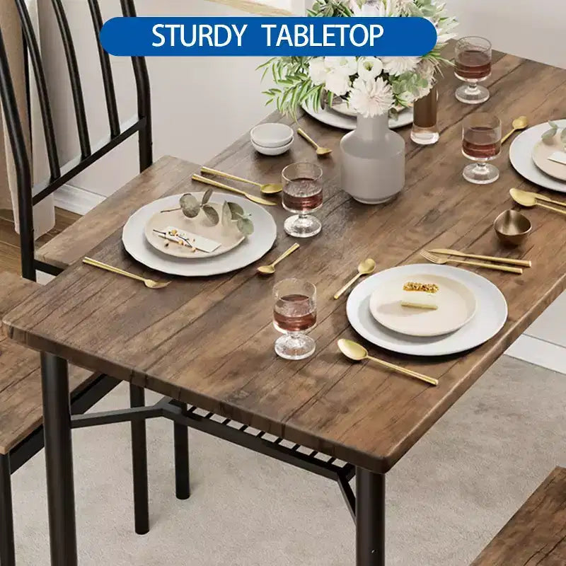 Ensemble de table à manger rustique en bois pour 4 personnes, table de cuisine et de salle à manger de style ferme de 4 pièces avec chaises, plateau de 3 cm d'épaisseur, pieds réglables